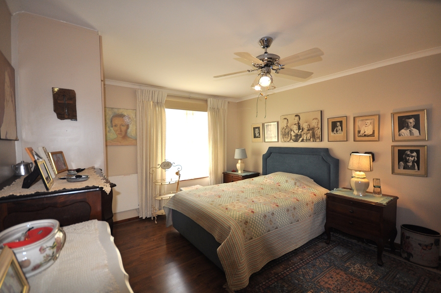 3 Bedroom Property for Sale in Paradyskloof Western Cape